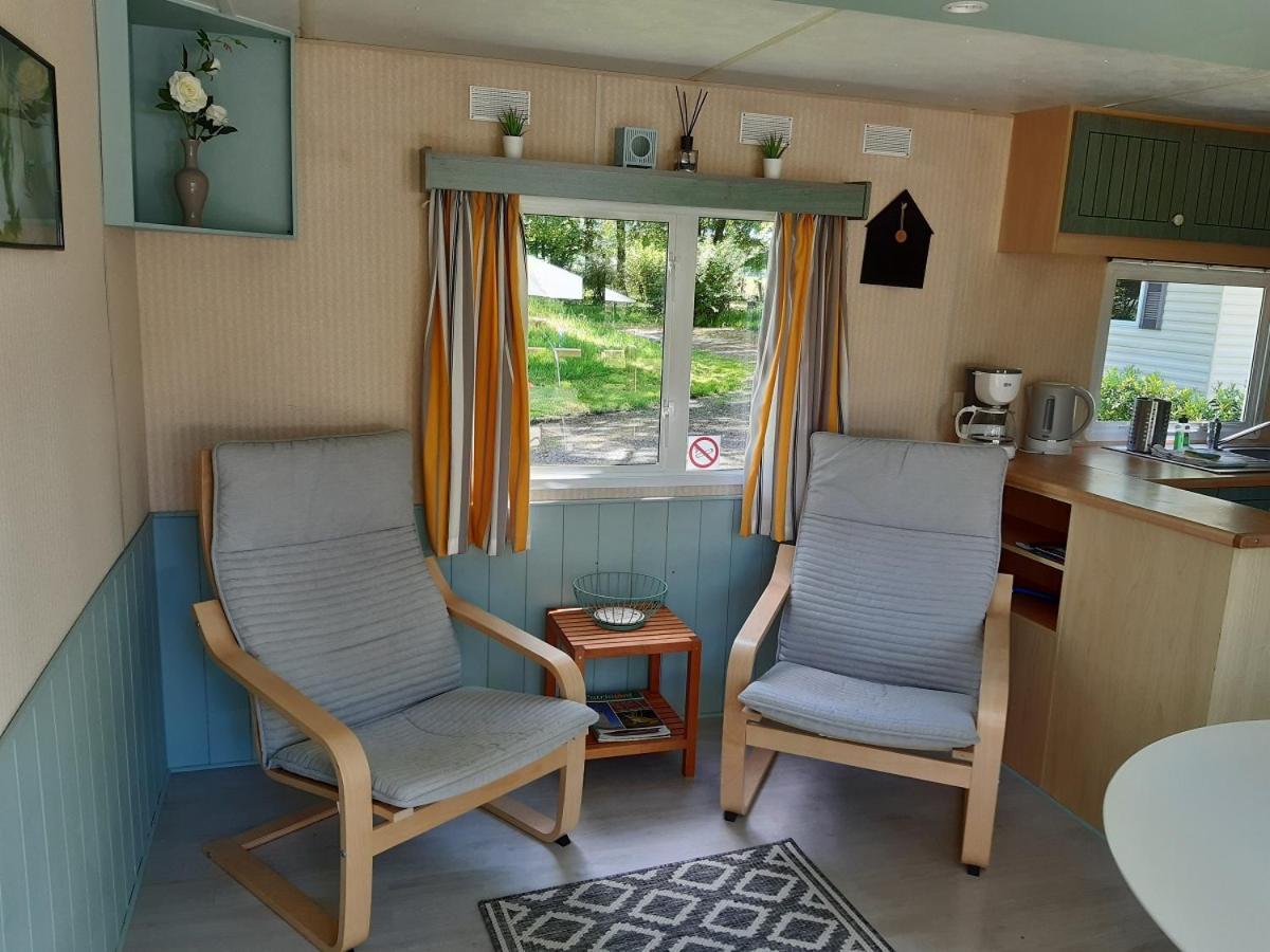 Camping Etang Du Camp Senergues Exterior photo